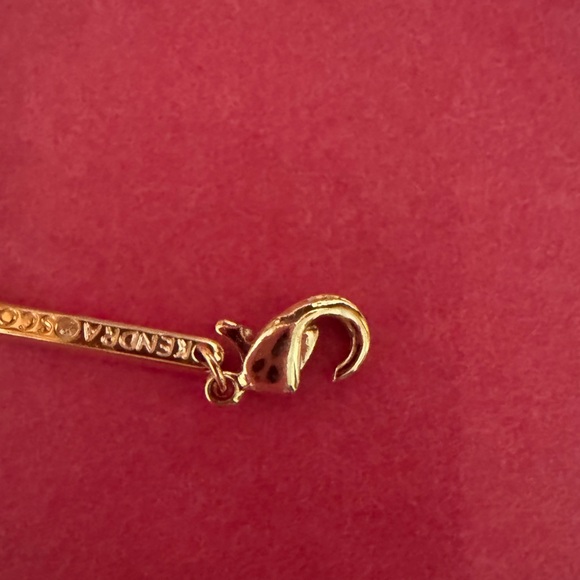 Kendra Scott Ari Heart Multi Strand Necklace in Gold (clasp sticks. See details) - Picture 3 of 6